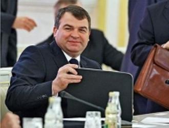 Сердюков отчитывается о результатах голосования военных на думских выборах